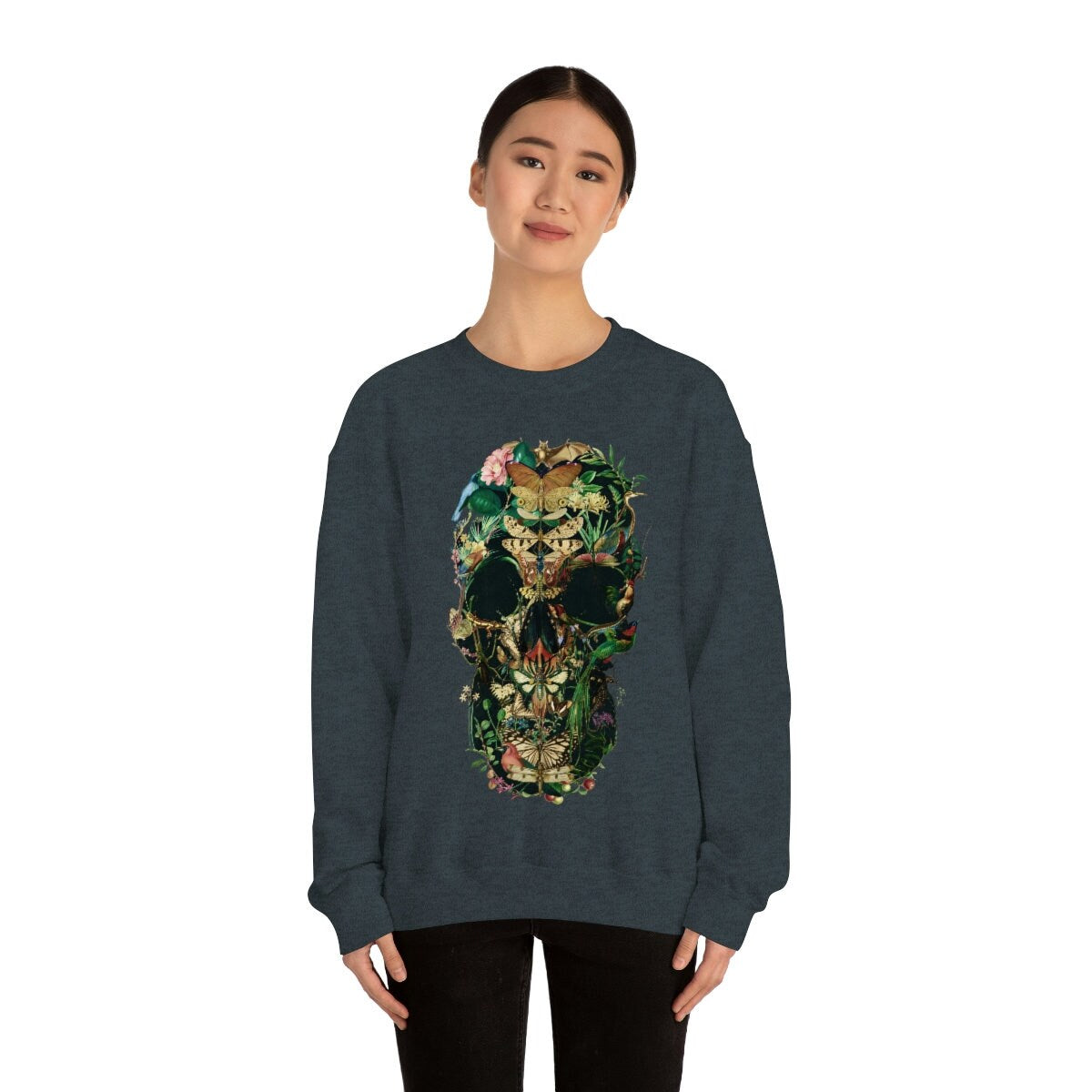 Sweatshirt With Floral Skull Print, Boho Skull Unisex Crewneck Sweatshirt, Skull Womens Heavy Blend Sweatshirt, Gildan Sweatshirt Gift