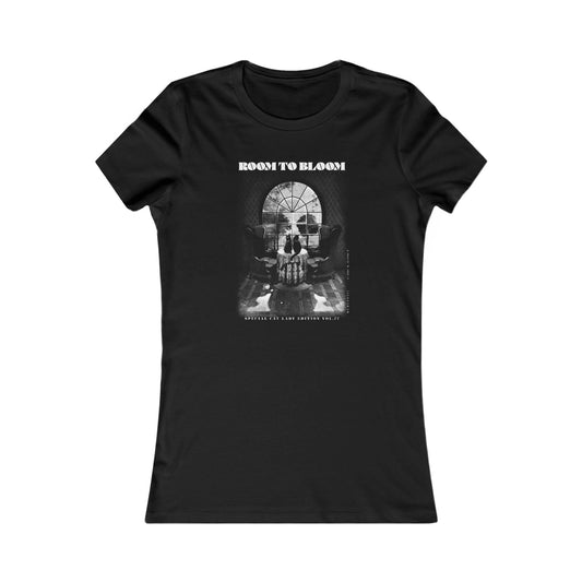 Room To Bloom Women's Favorite Tee