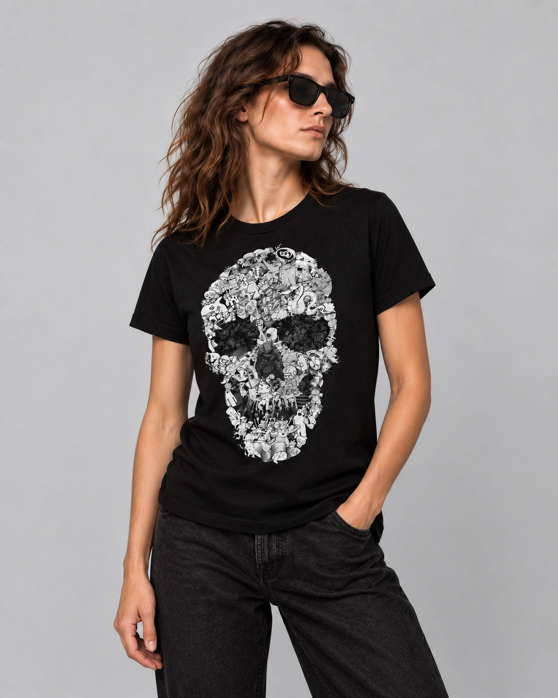Doodle Skull Graphic T-Shirt - Intricate Monochrome Line Art Tee